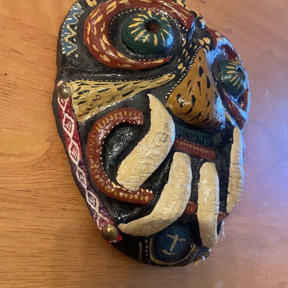 VTG Peruvian Mask Decorative Wall Hanging Mid Century Hand Painted Latin America - Picture 5 of 10